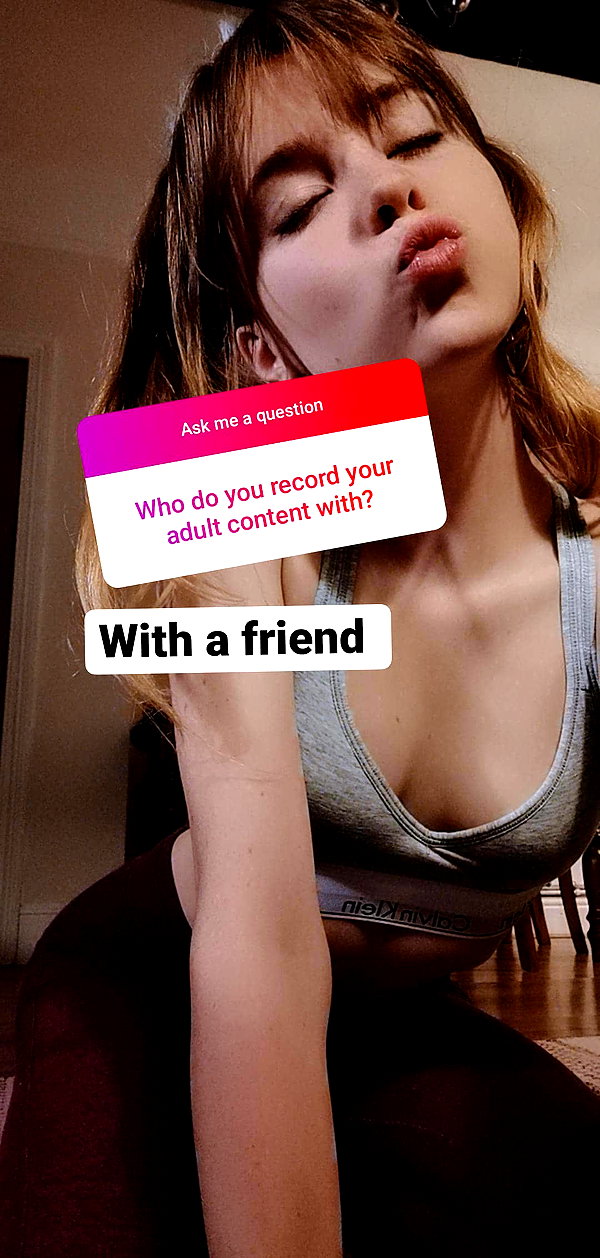 yourlittlemaya instagram image archive image