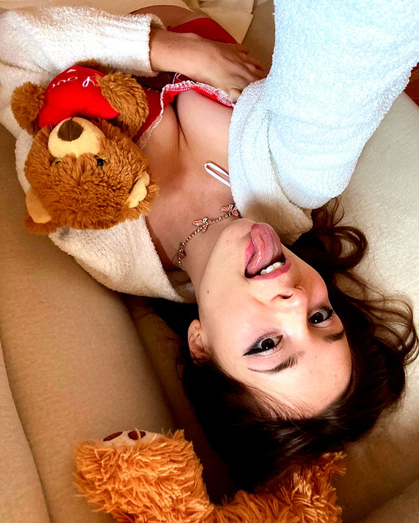 yourlittlemaya instagram image archive image