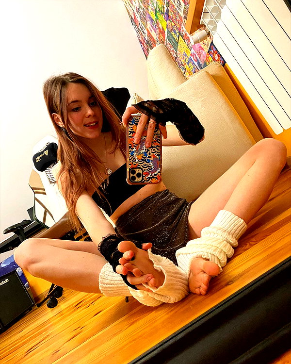 yourlittlemaya instagram image archive image