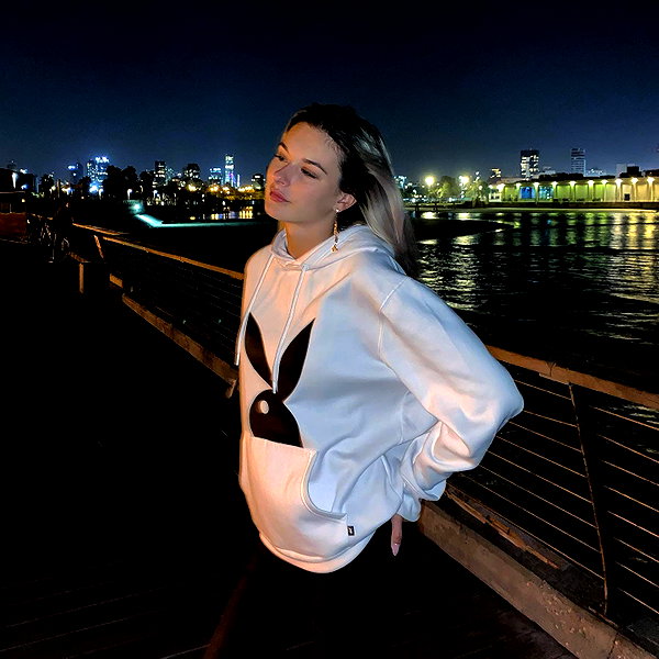 yulia_l1 instagram image archive image