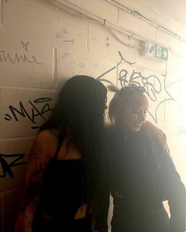 zoe.glover instagram image archive image