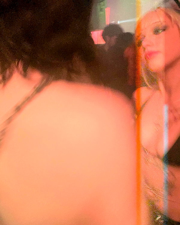 zoe.glover instagram image archive image