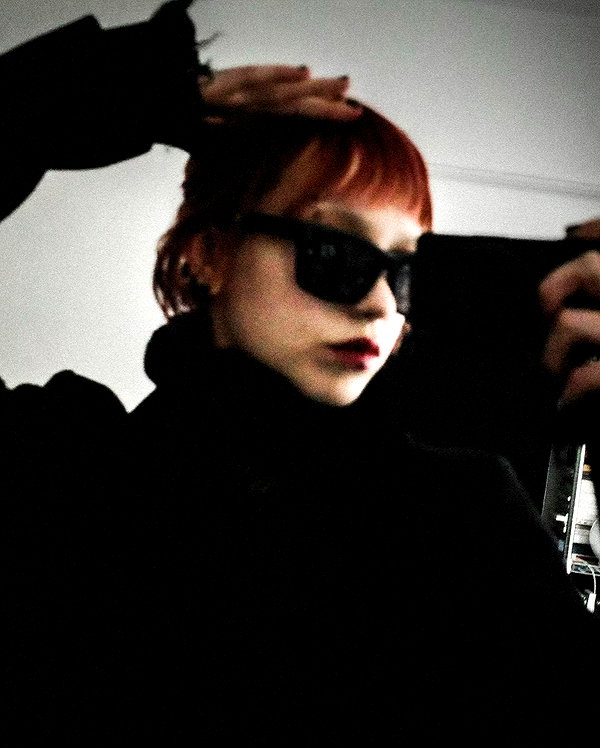 zoe.glover instagram image archive image