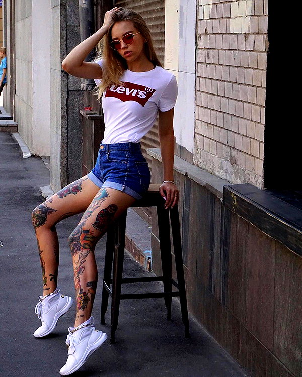 zombiemodel instagram image archive image