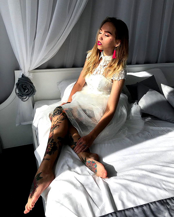 zombiemodel instagram image archive image
