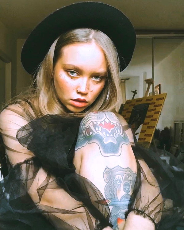 zombiemodel instagram image archive image