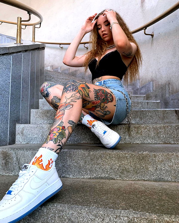 zombiemodel instagram image archive image