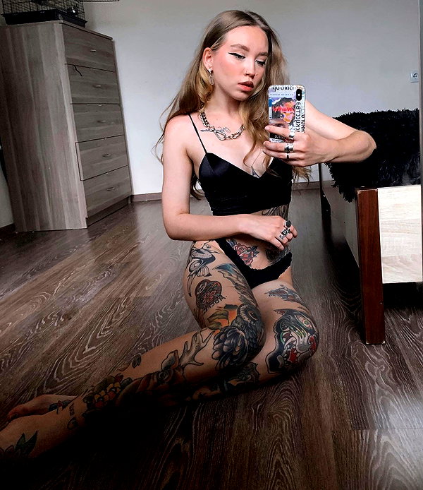 zombiemodel instagram image archive image