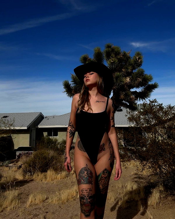 zombiemodel instagram image archive image