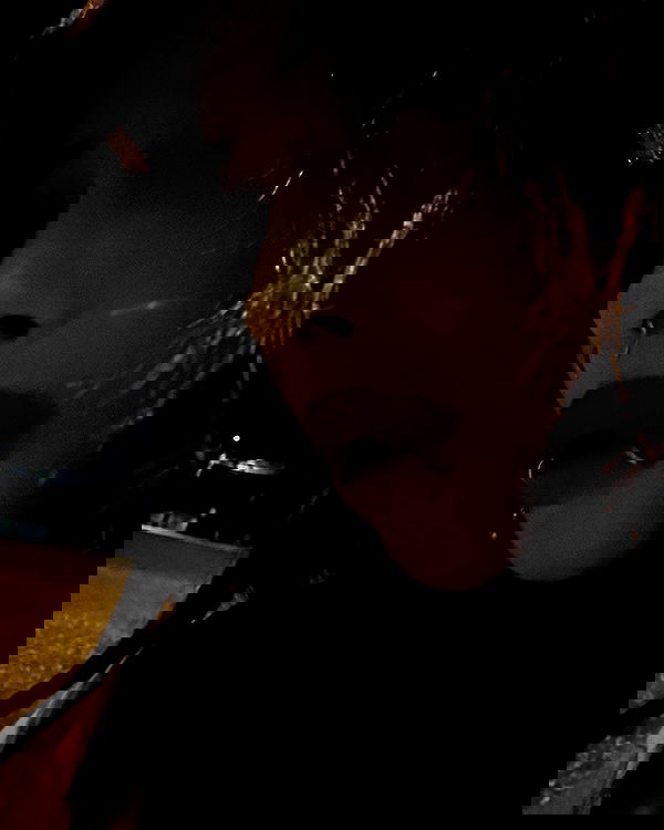 zommmbri image ~ Altpins