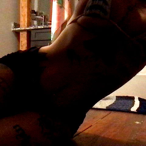 zommmbri image ~ Altpins