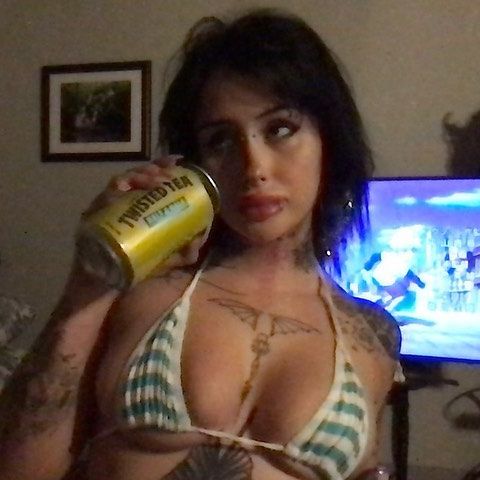 zommmbri instagram image archive image