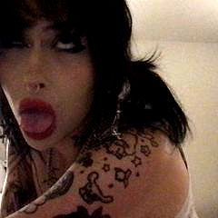 zommmbri image ~ Altpins