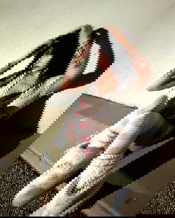 zommmbri image ~ Altpins