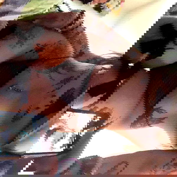 zommmbri image ~ Altpins