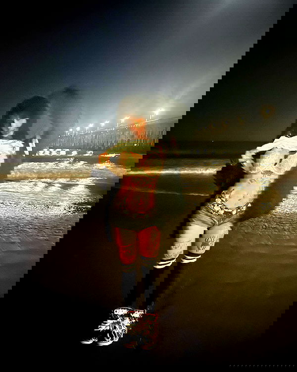 zommmbri image ~ Altpins