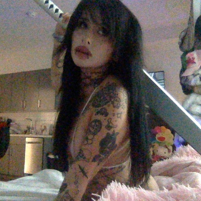 zommmbri instagram image archive image