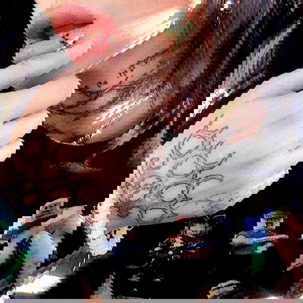 zommmbri image ~ Altpins