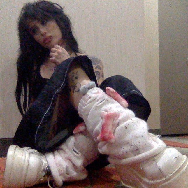 zommmbri instagram image archive image