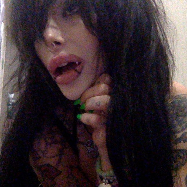 zommmbri instagram image archive image