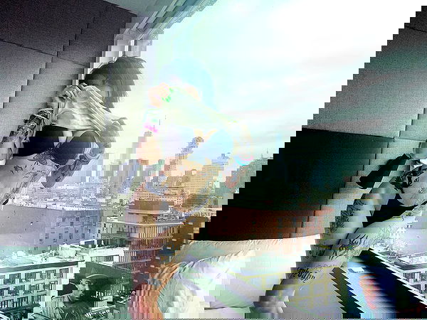 zommmbri image ~ Altpins