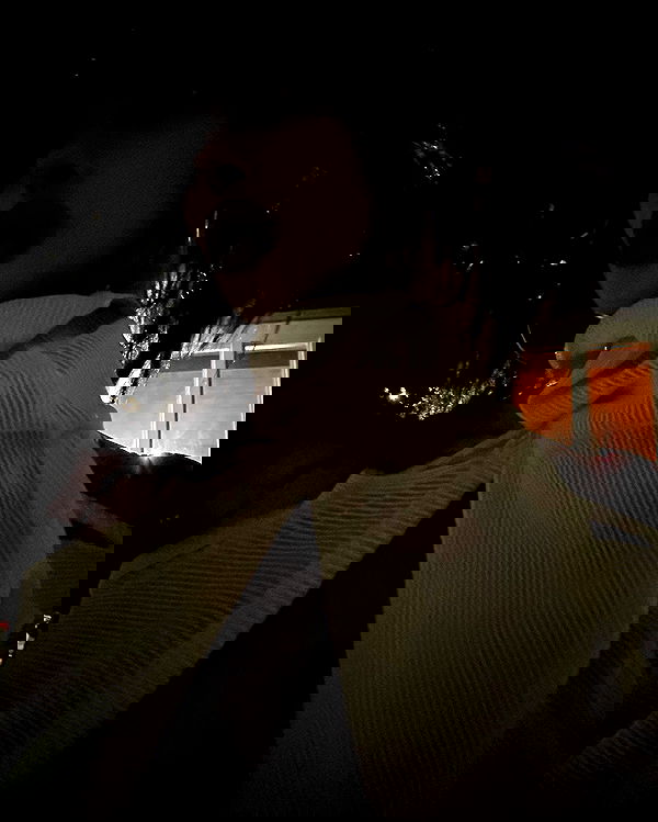 zommmbri image ~ Altpins