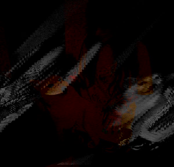 zommmbri image ~ Altpins