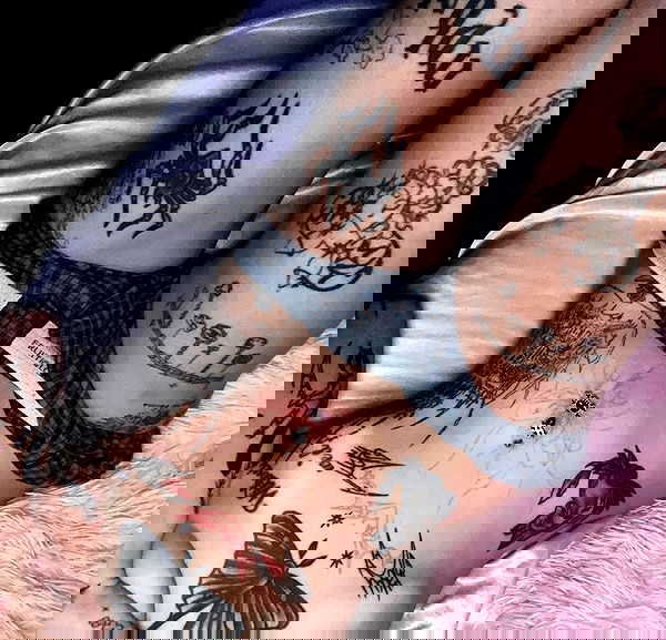 zommmbri image ~ Altpins