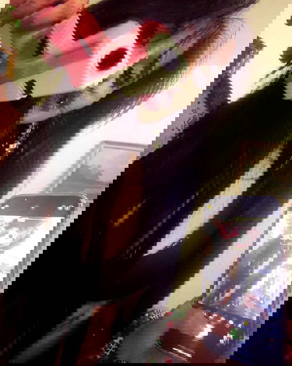 zommmbri image ~ Altpins