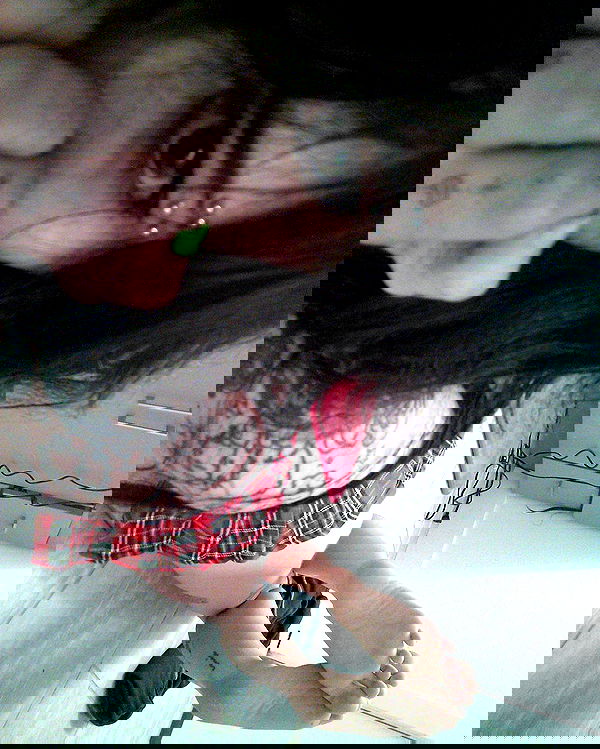 zommmbri image ~ Altpins