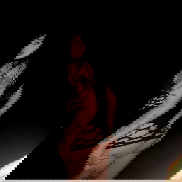 zommmbri image ~ Altpins