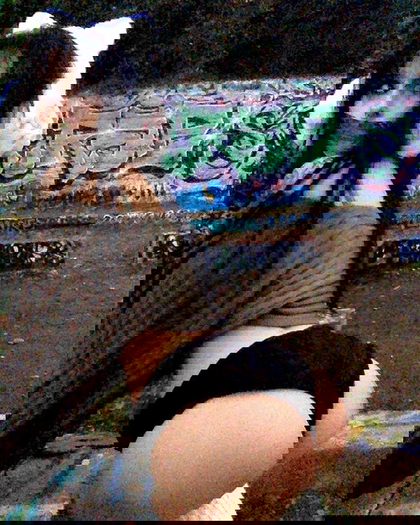 zommmbri image ~ Altpins