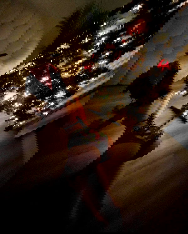 zommmbri image ~ Altpins