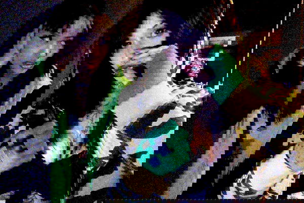 zommmbri image ~ Altpins