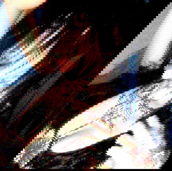 zommmbri image ~ Altpins