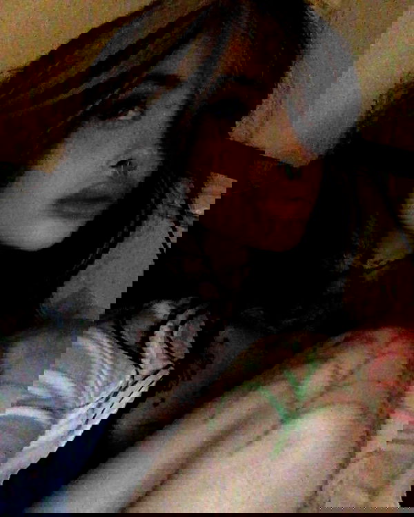 zommmbri image ~ Altpins