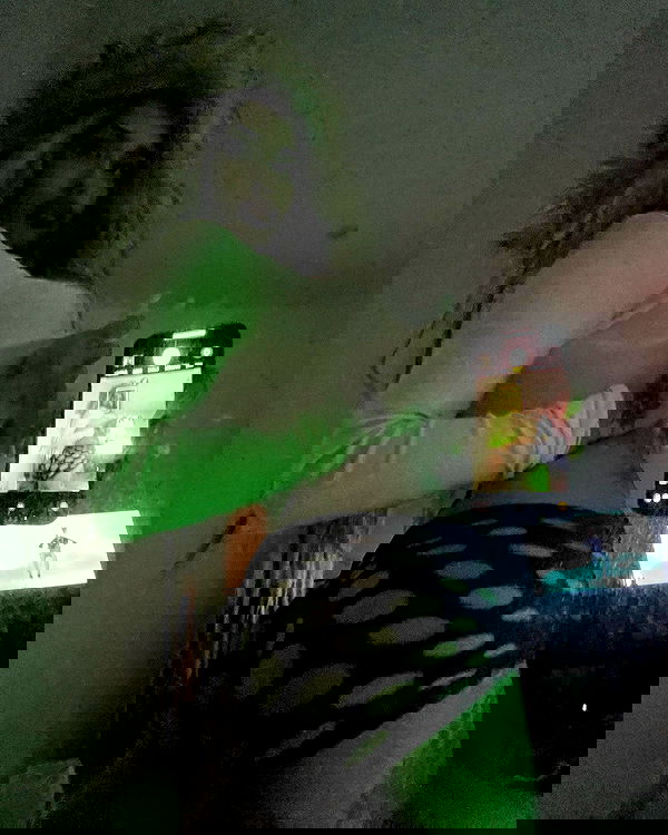 zommmbri image ~ Altpins