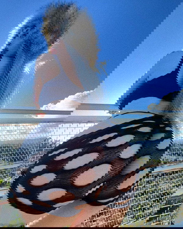 zommmbri image ~ Altpins