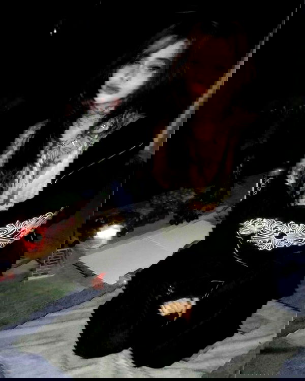 zommmbri image ~ Altpins