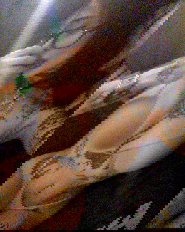 zommmbri image ~ Altpins