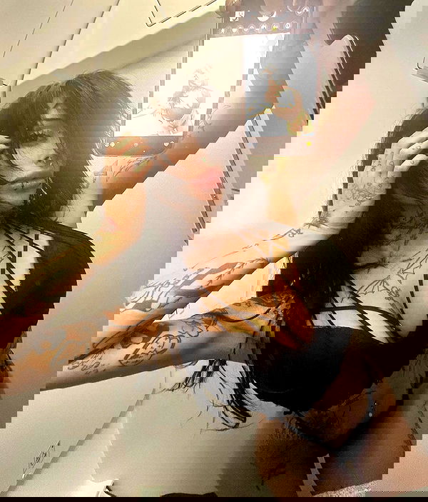 zommmbri image ~ Altpins