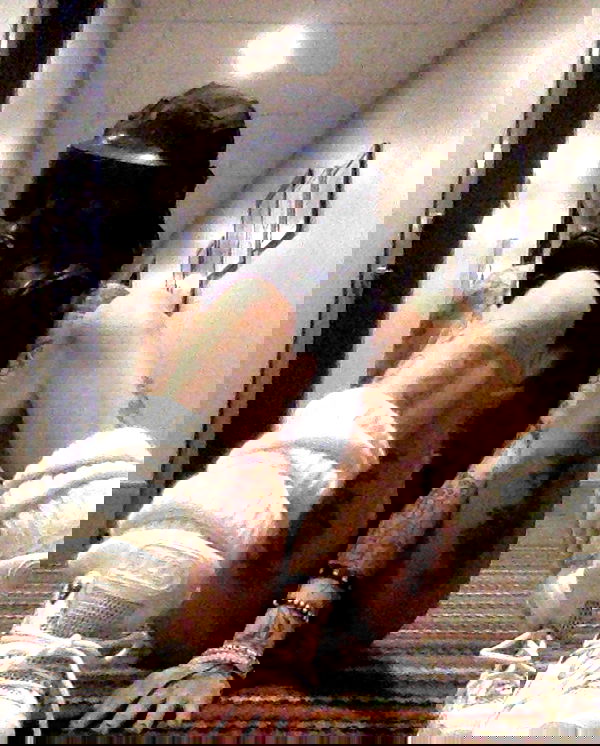 zommmbri image ~ Altpins