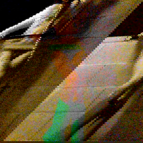 zommmbri image ~ Altpins