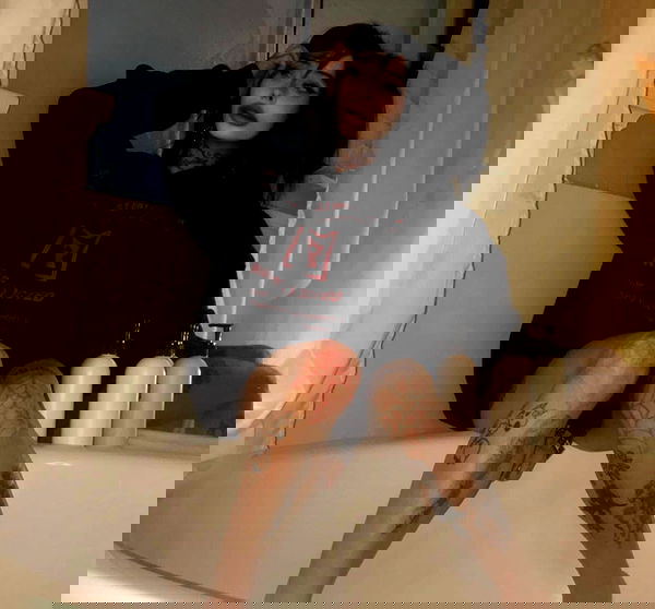 zommmbri image ~ Altpins