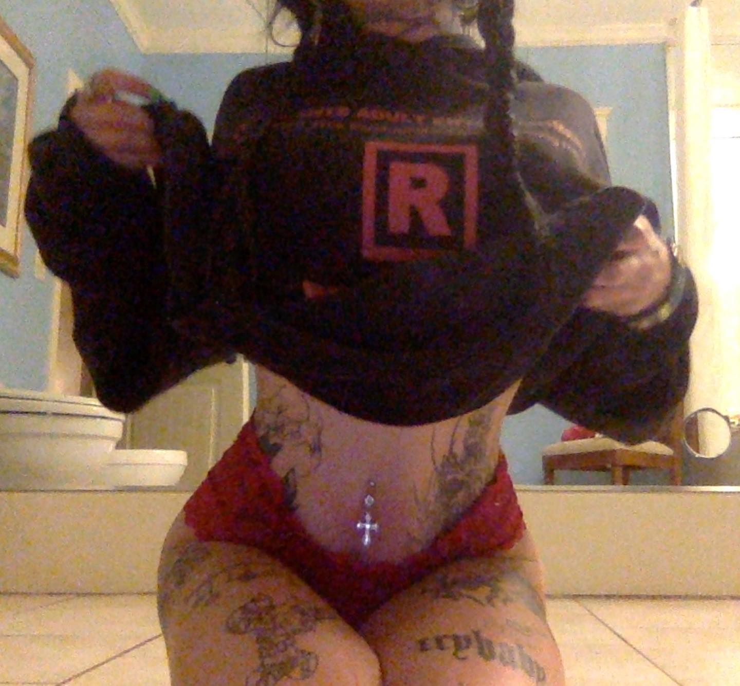 zommmbri instagram image archive image