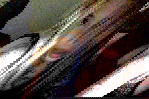 zommmbri image ~ Altpins