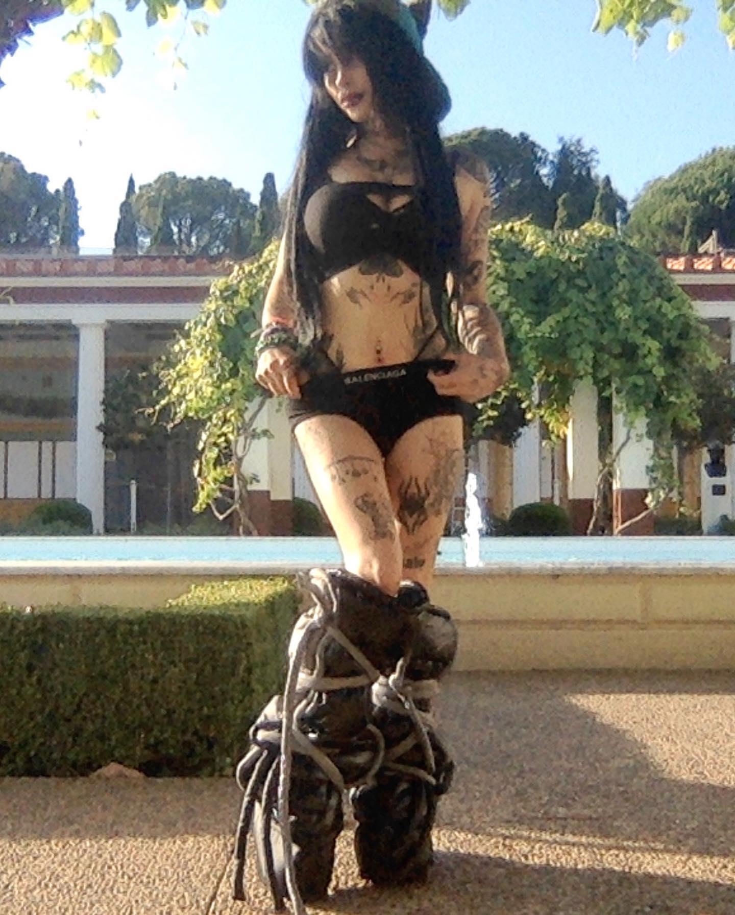 zommmbri instagram image archive image