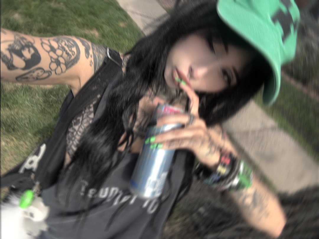 zommmbri instagram image archive image