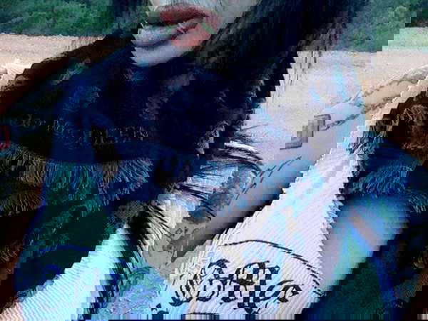 zommmbri image ~ Altpins