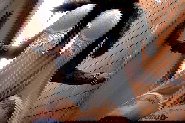 zommmbri image ~ Altpins